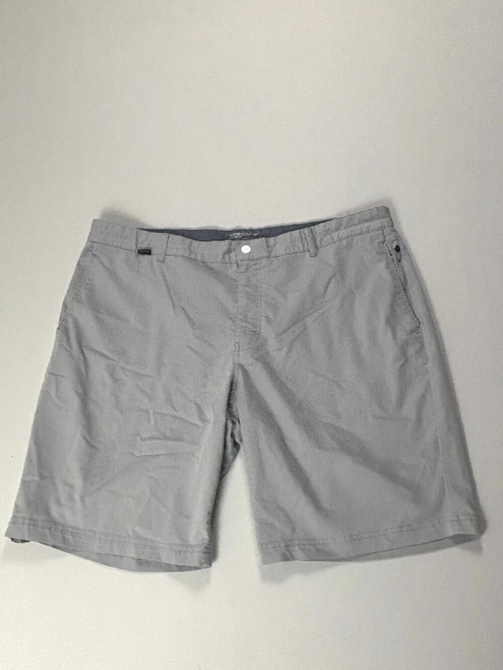 Nike Golf Mens Modern Fit Dri Fit Shorts Light Gray Sz 40